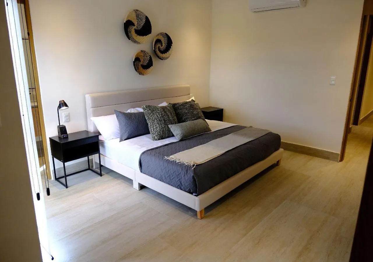 Cumbres Gardens Cancún 0*,
