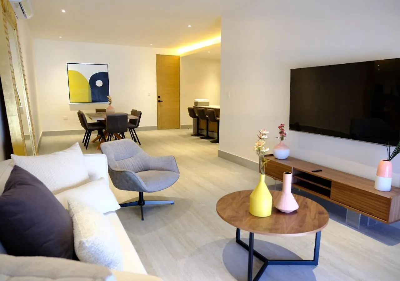 Cumbres Gardens Cancún Lägenhet